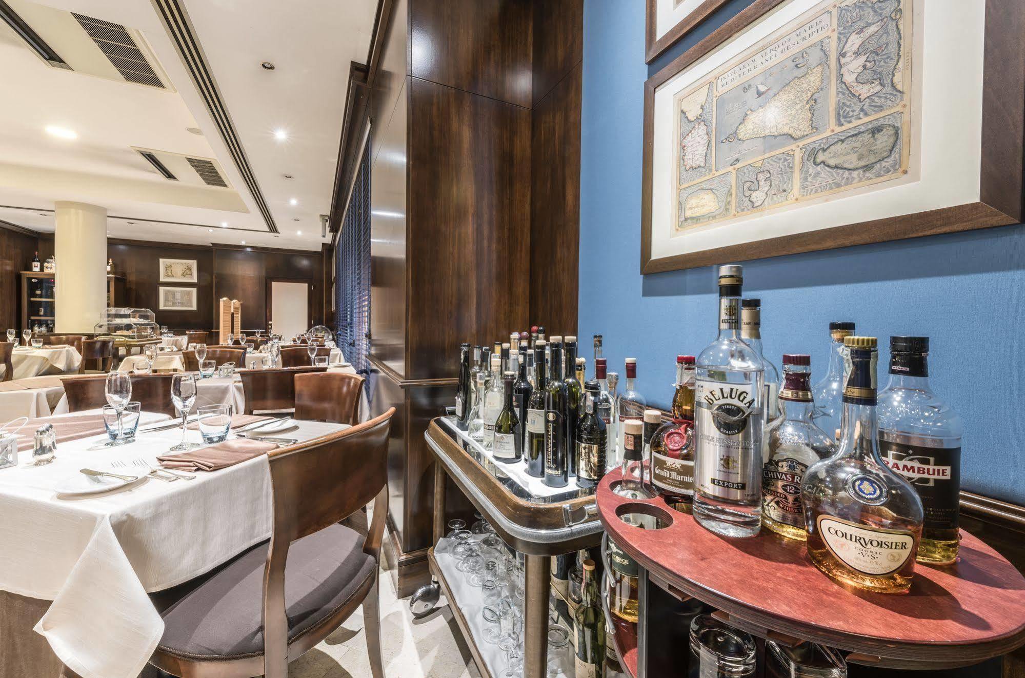 Caesar'S Hotel 칼리아리 외부 사진