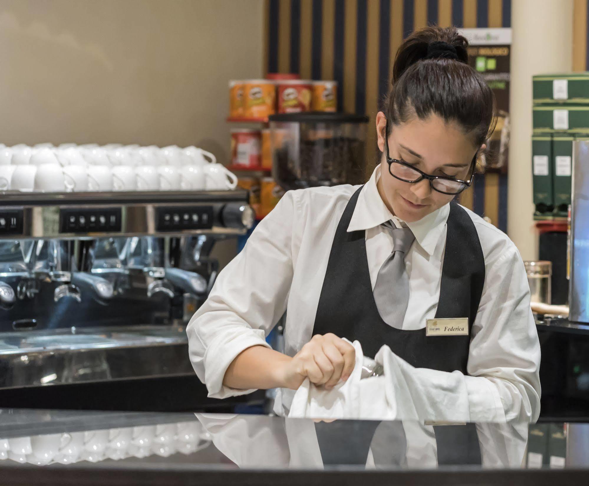 Caesar'S Hotel 칼리아리 외부 사진